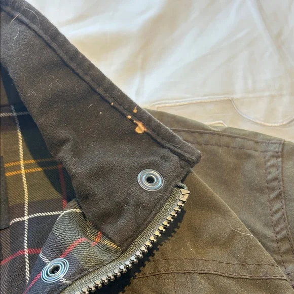 Barbour Women’s Dark Olive Utility Jacket - Picture 6 of 7
